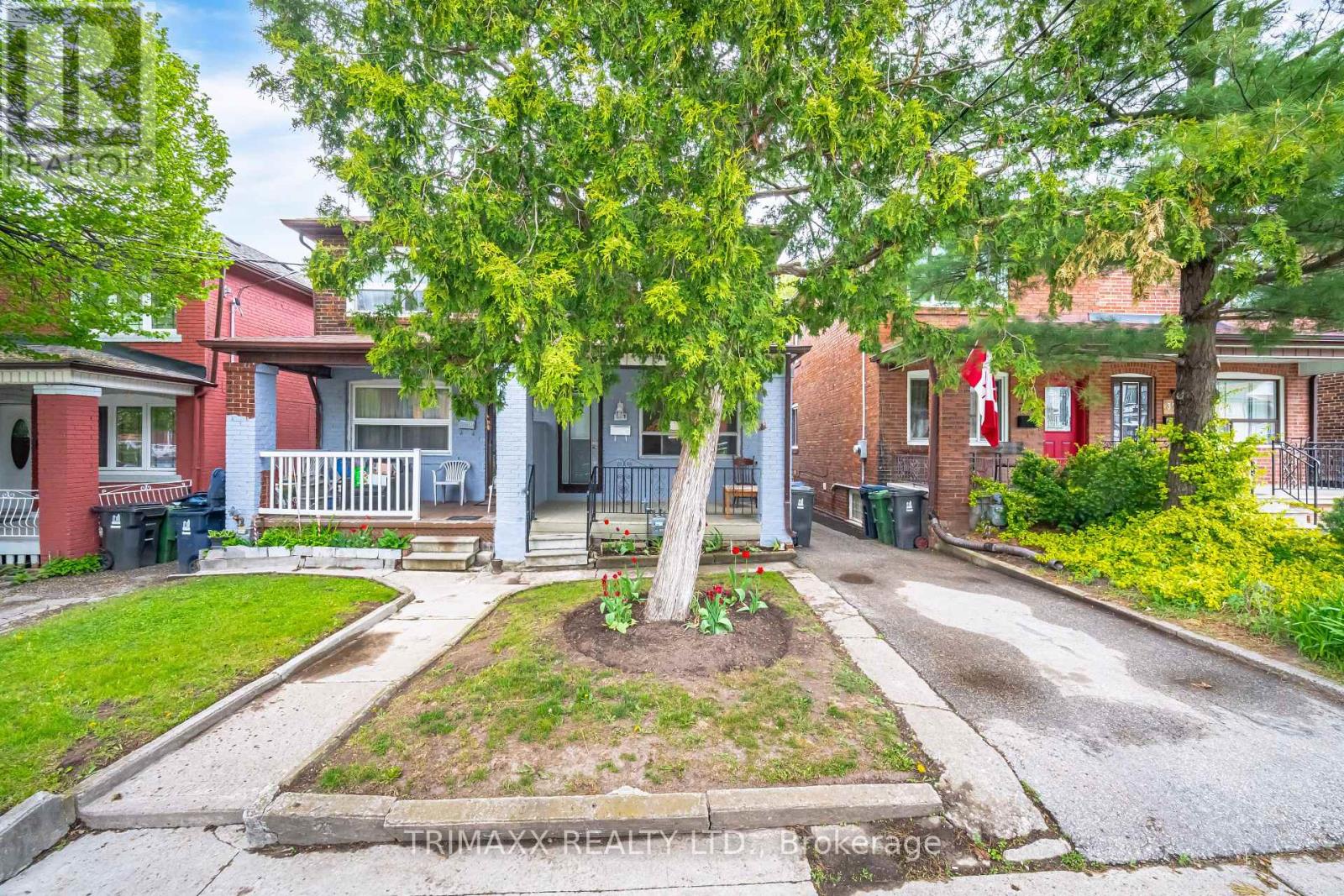 MLS® listing #28957794 for sale located at 327 ATLAS AVENUE