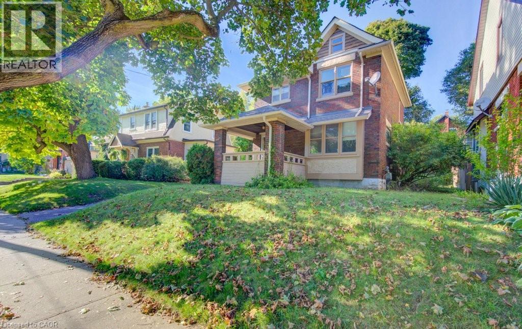 MLS® listing #28960517 for sale located at 106 MANSION Street