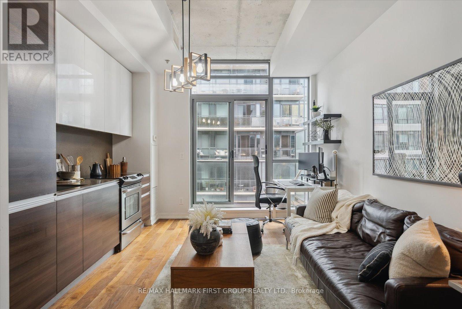 MLS® listing #28962485 for sale located at 602 - 8 GLADSTONE AVENUE