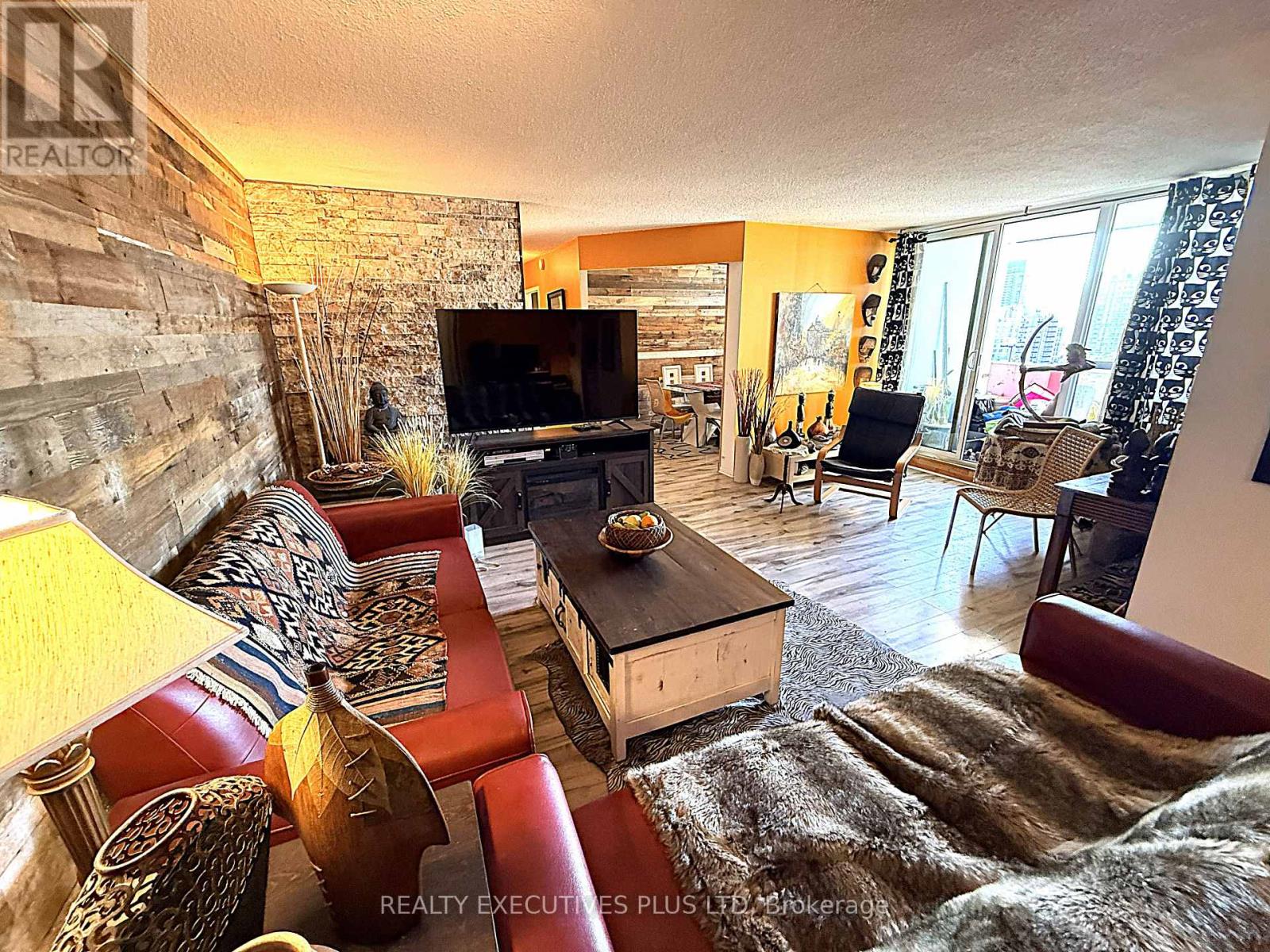 MLS® listing #28963031 for sale located at 1610 - 5 OLD SHEPPARD AVENUE E