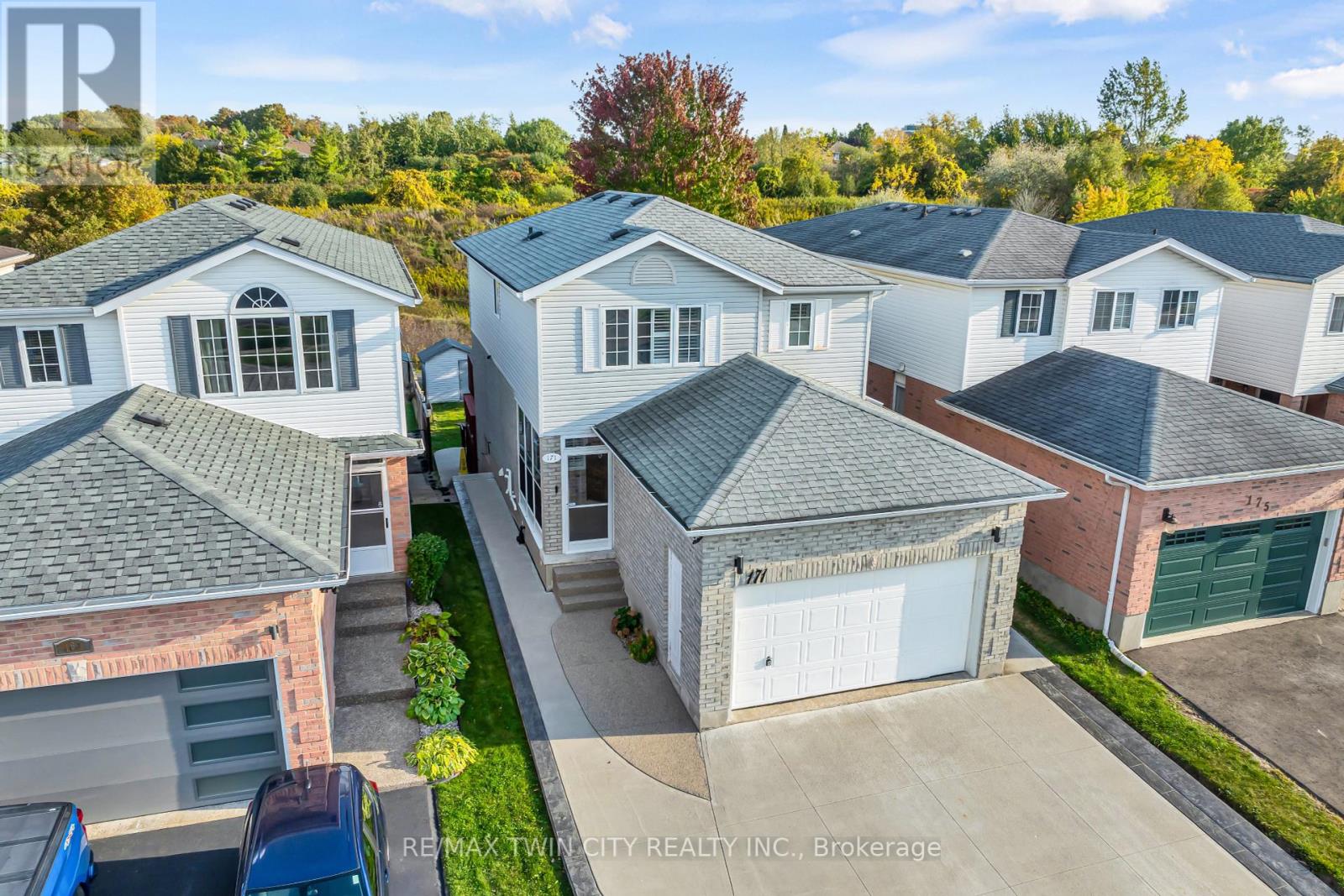 MLS® listing #28971423 for sale located at 171 RESURRECTION DRIVE