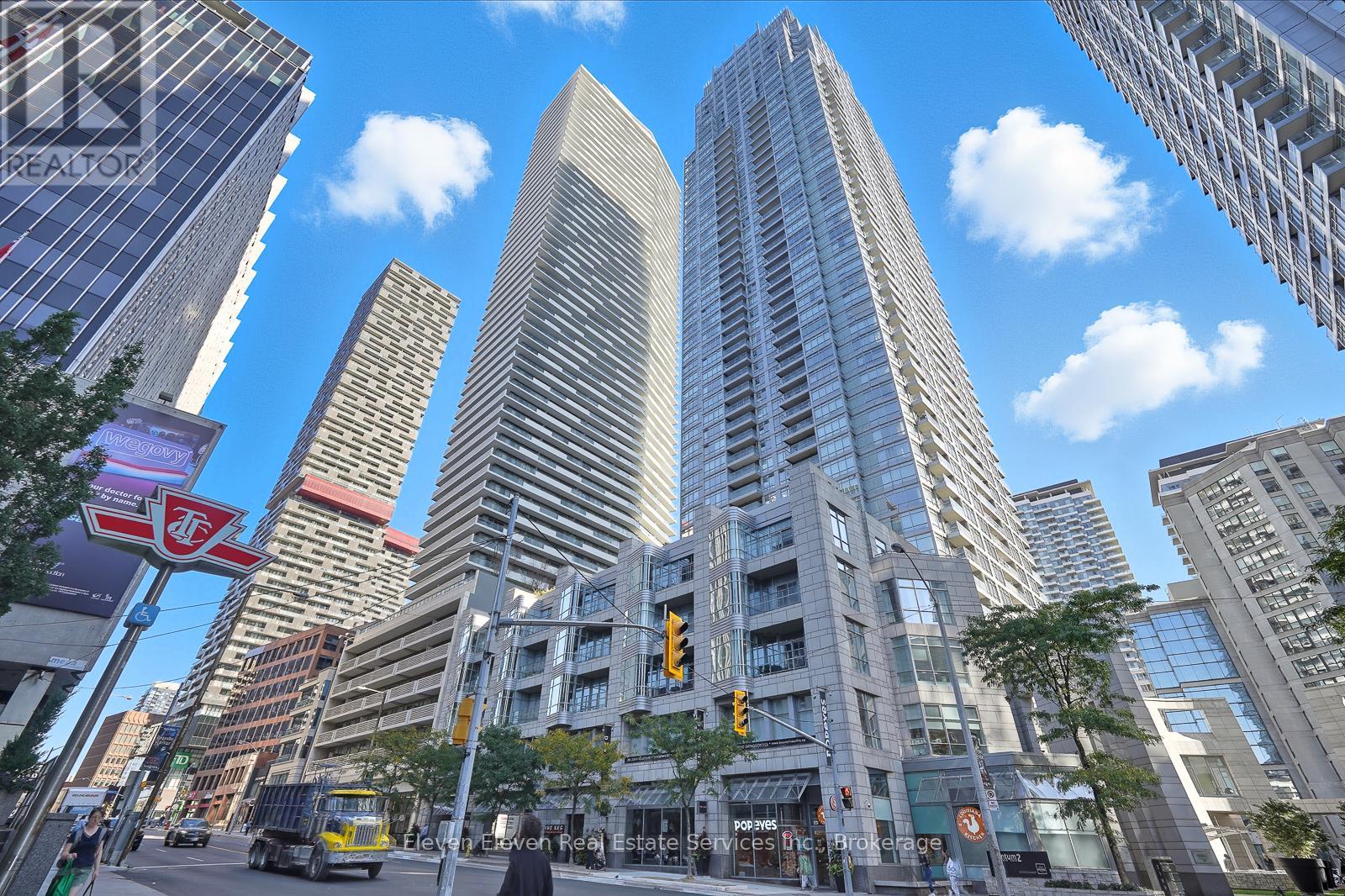 MLS® listing #28978042 for sale located at 2009 - 2221 YONGE STREET