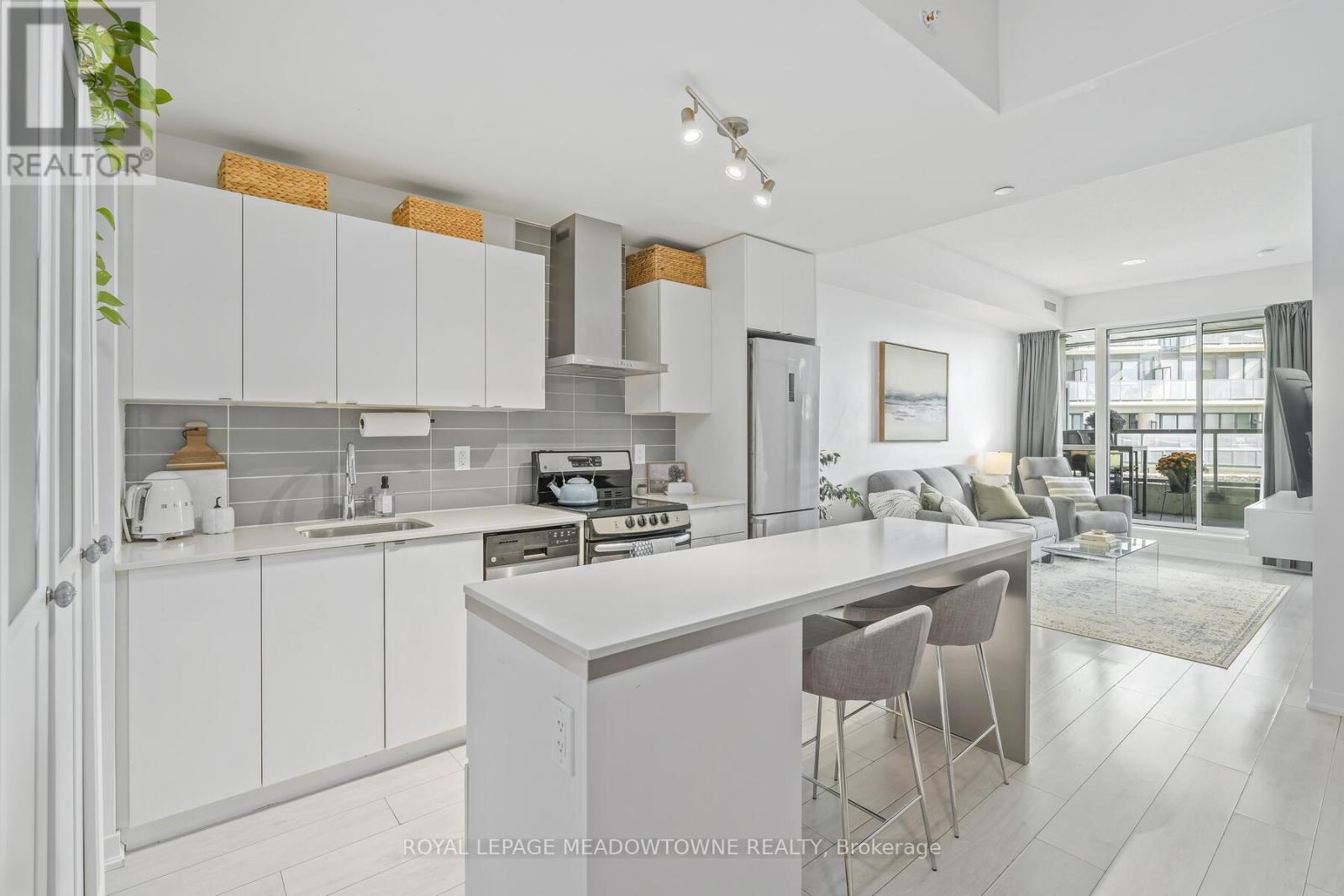 MLS® listing #28978892 for sale located at 510 - 51 EAST LIBERTY STREET