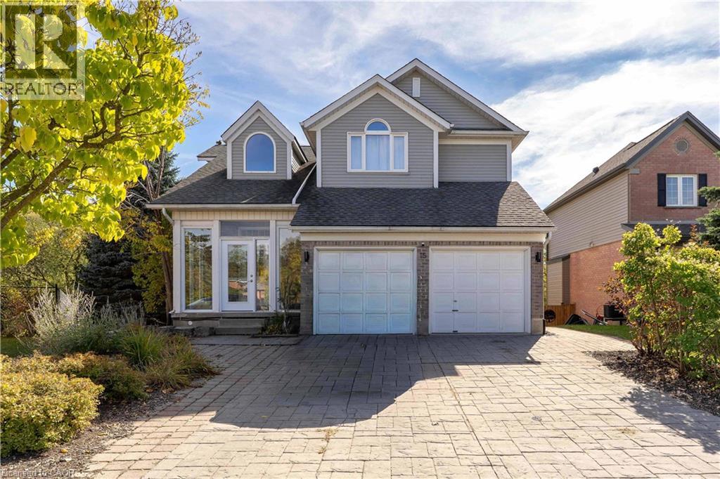 MLS® listing #28981018 for sale located at 15 OLIVER Court Unit# LOWER