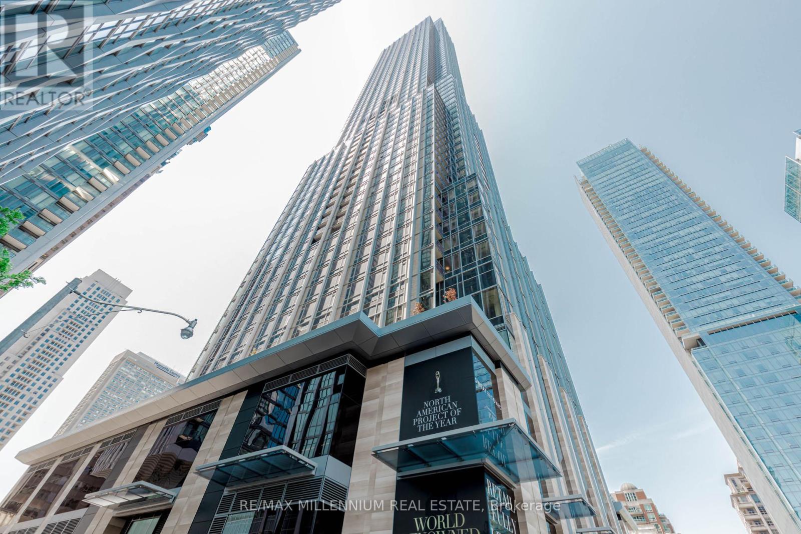 MLS® listing #28982194 for sale located at 4103 - 11 YORKVILLE AVENUE