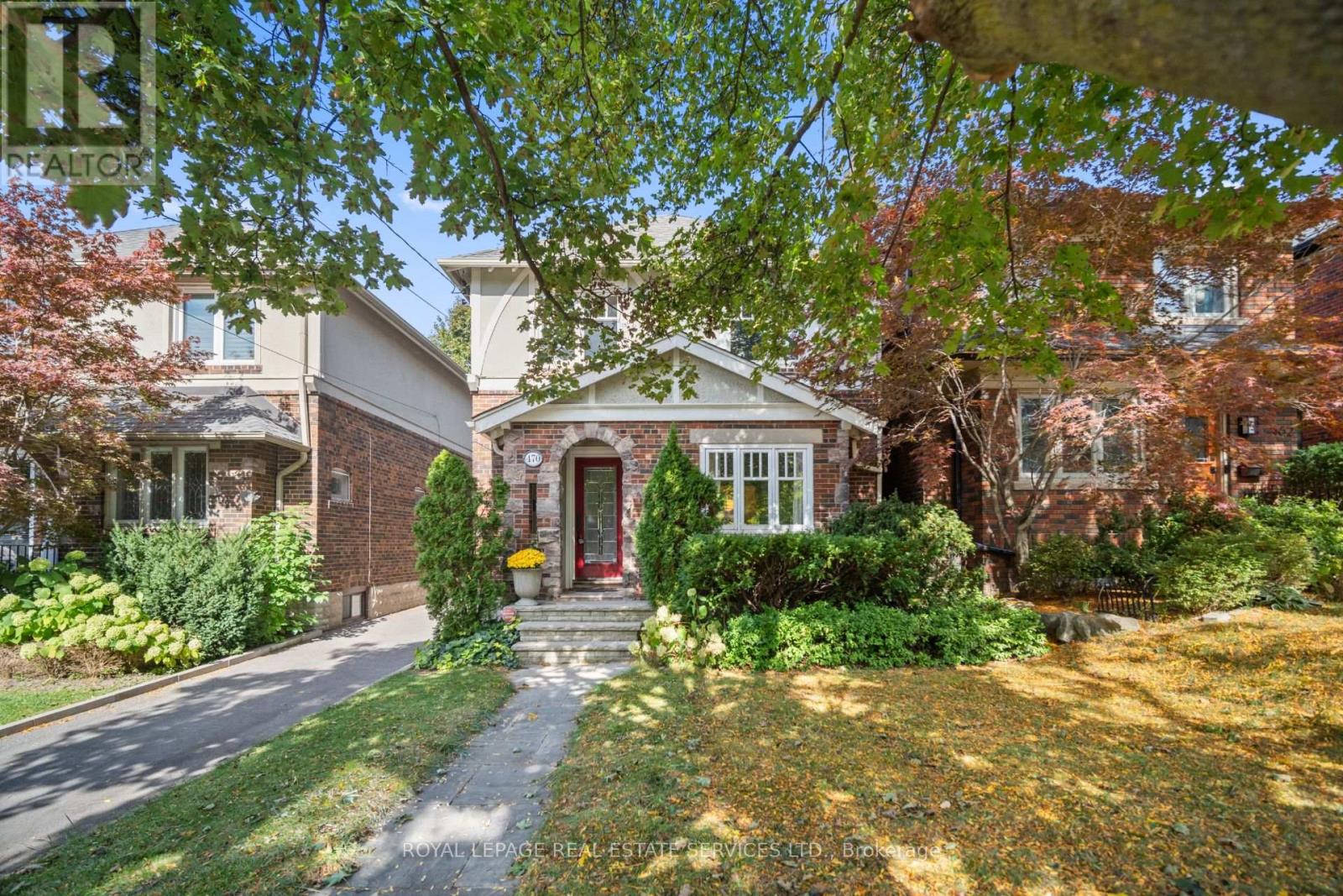 MLS® listing #28984151 for sale located at 470 ROSELAWN AVENUE