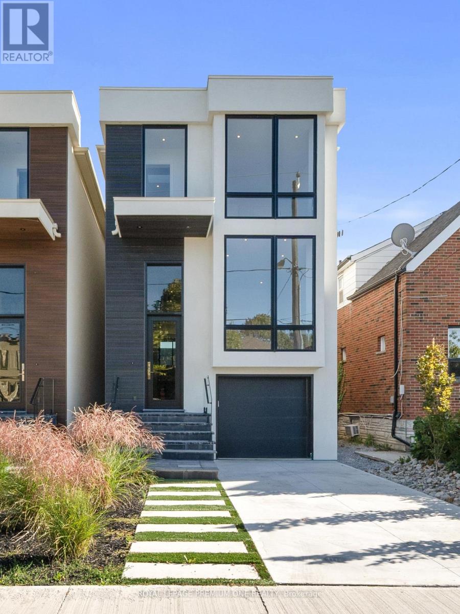 MLS® listing #28985266 for sale located at 683 GLENCAIRN AVENUE