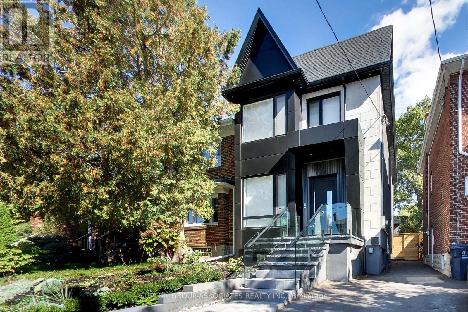 MLS® listing #28988758 for sale located at 199 ARLINGTON AVENUE
