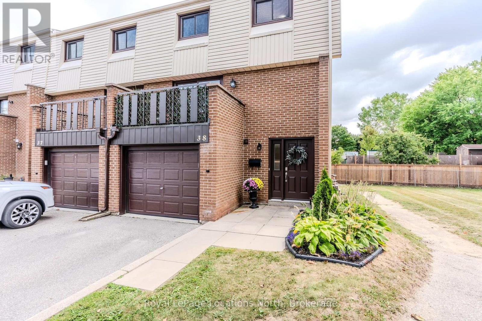 MLS® listing #28995279 for sale located at 187 GRULKE STREET