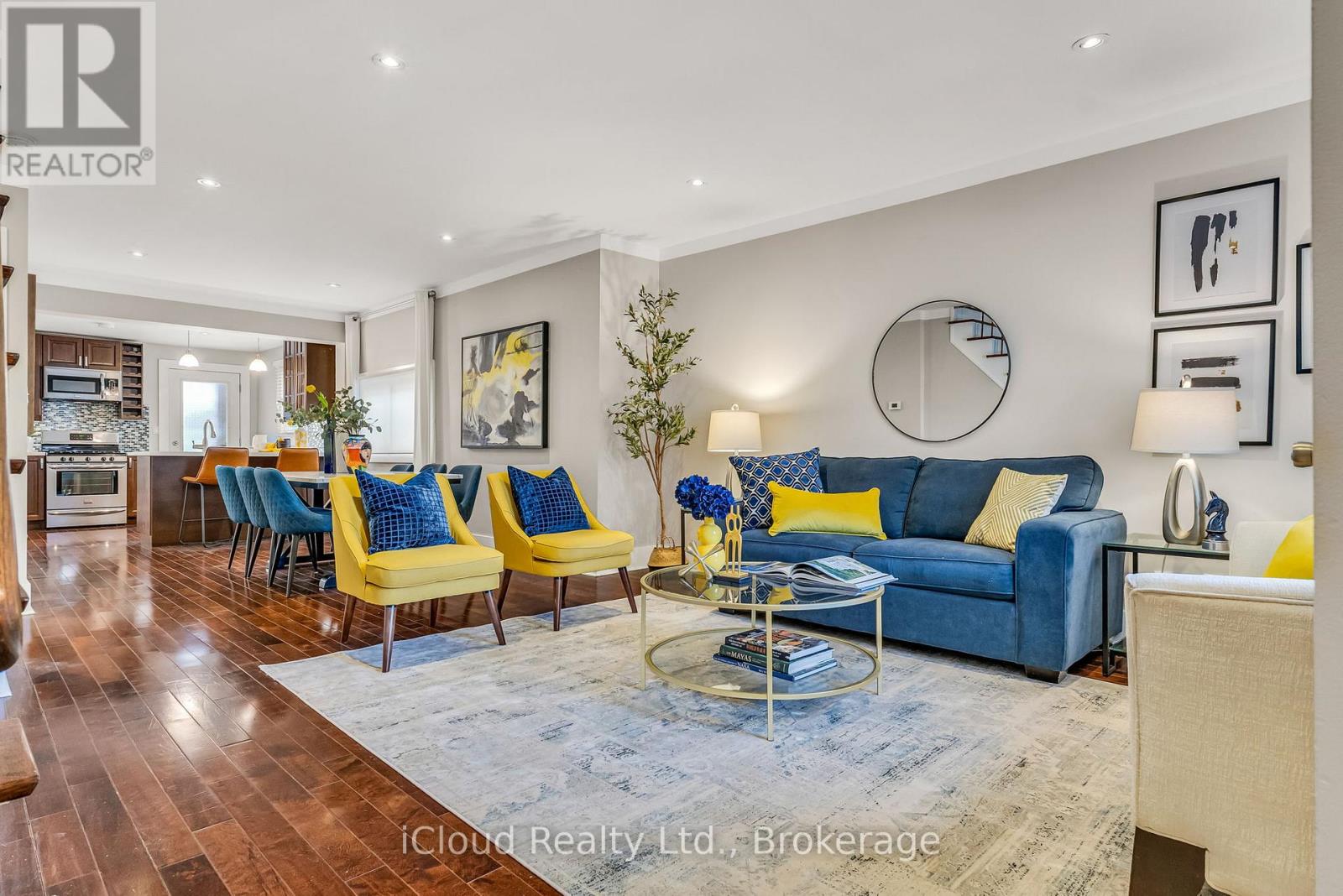 MLS® listing #28996717 for sale located at 264 HOWLAND AVENUE