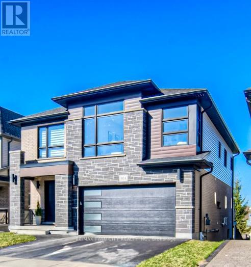 MLS® listing #28999181 for sale located at 904 THOMAS PEDDER COURT