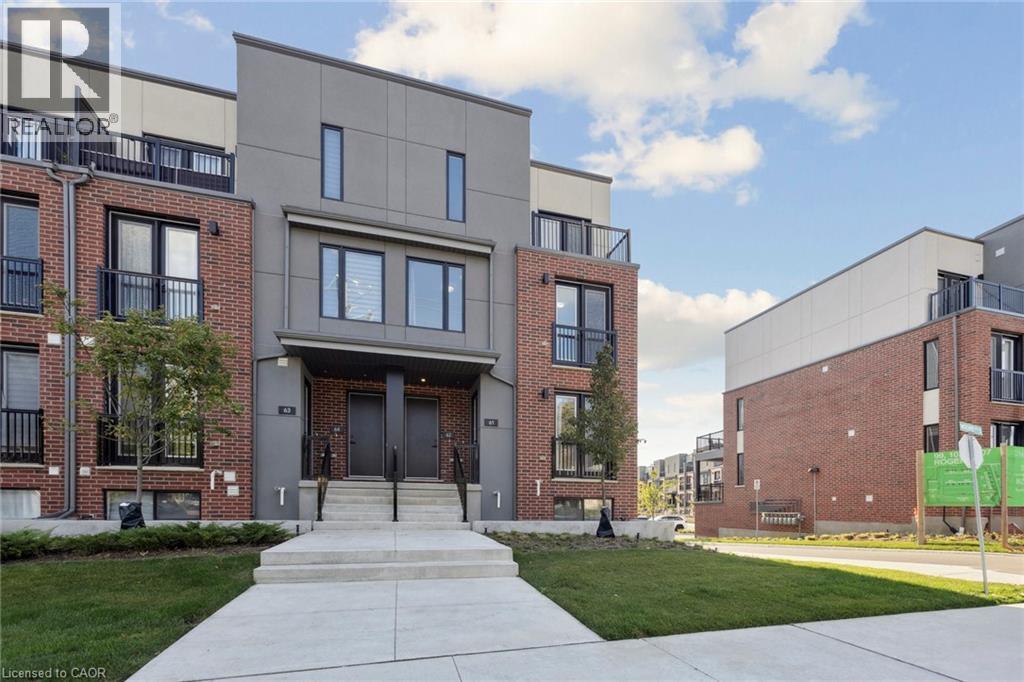 MLS® listing #29000003 for sale located at 99 ROGER Street Unit# 62