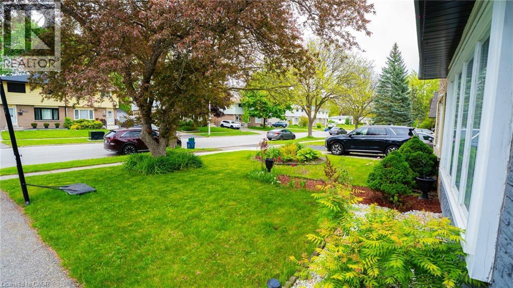 MLS® listing #29002556 for sale located at 433B LEE Avenue