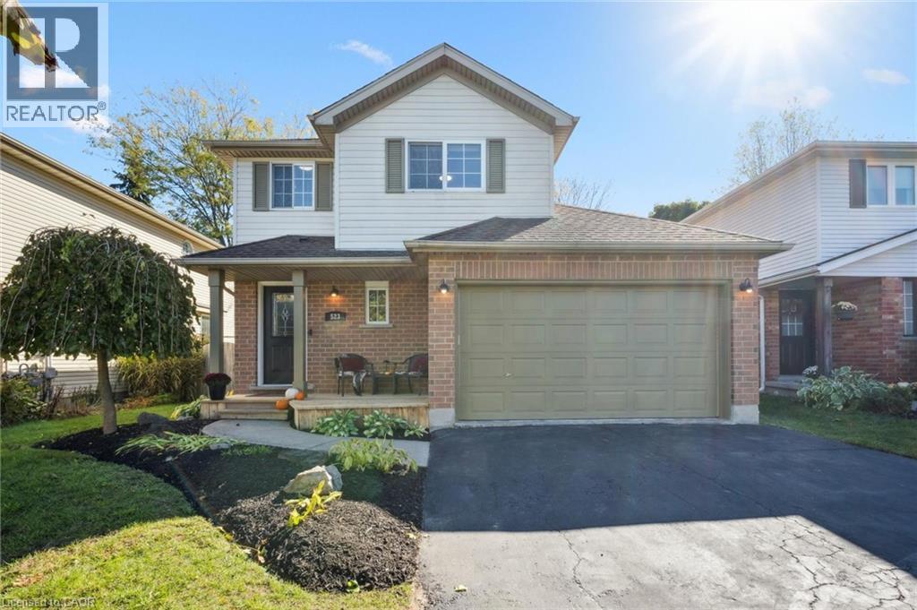 MLS® listing #29002562 for sale located at 523 EXMOOR Street