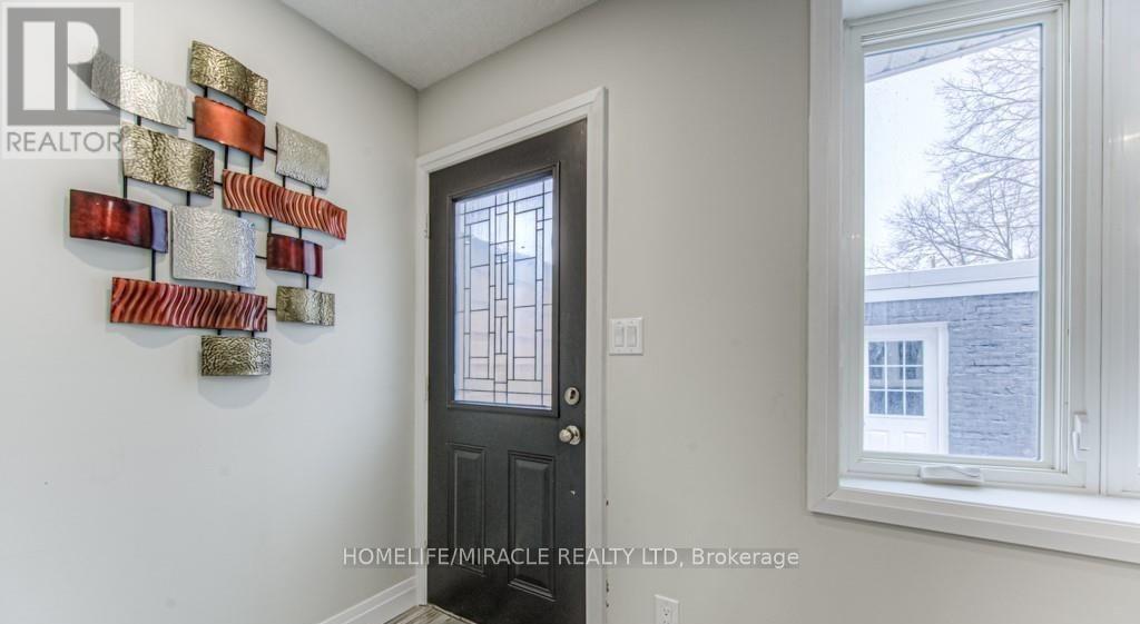 MLS® listing #29005710 for sale located at 152 OVERLEA DRIVE