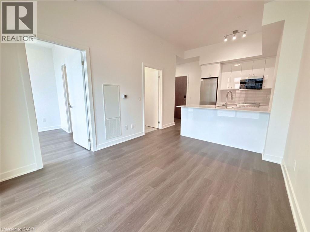 MLS® listing #29006580 for sale located at 25 WELLINGTON Street S Unit# 402