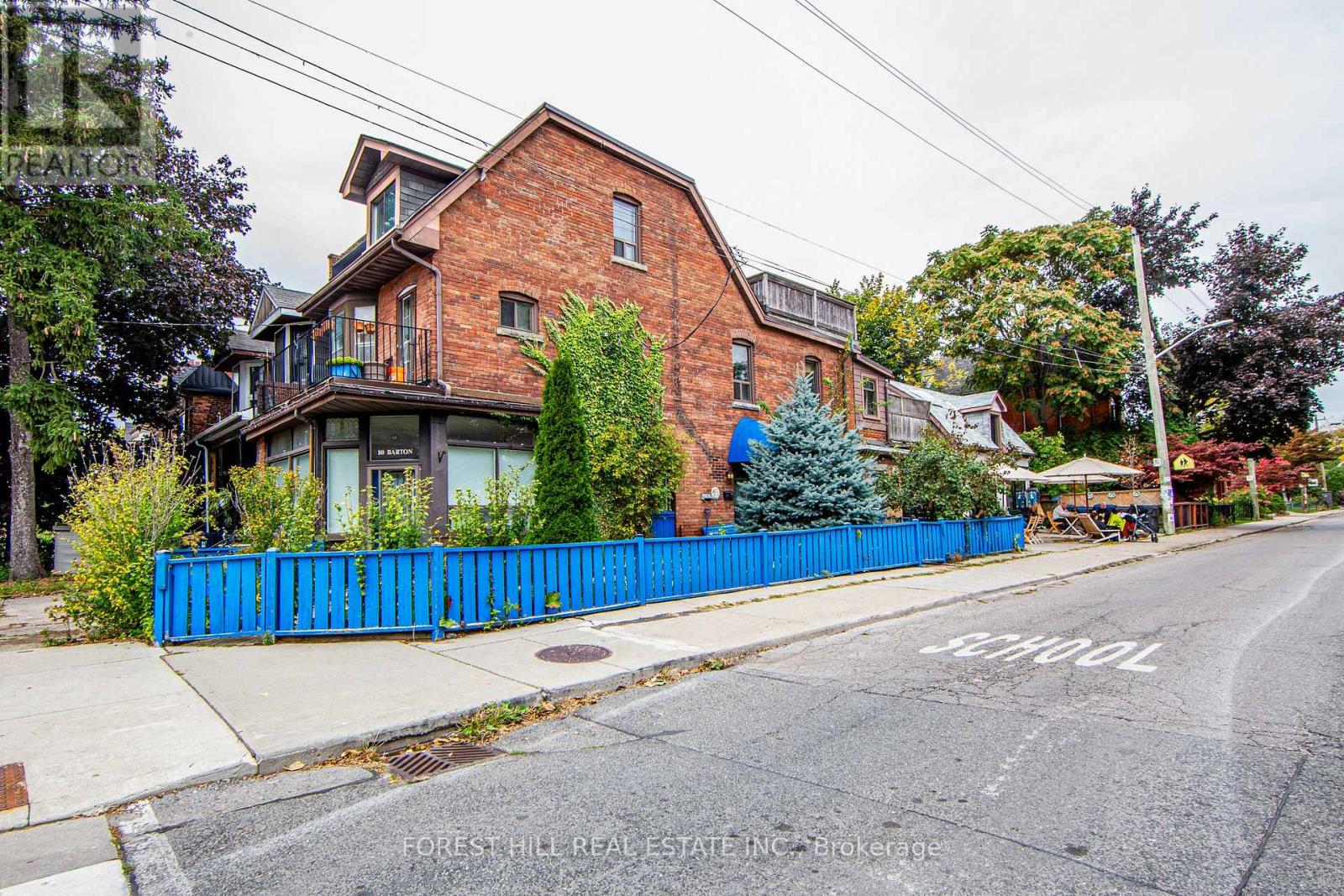 MLS® listing #29009926 for sale located at 80 BARTON AVENUE