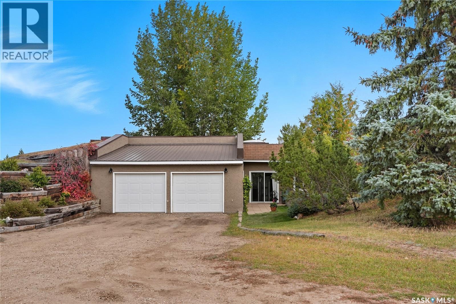 MLS® listing #29011525 for sale located at 65 Southwinds DRIVE