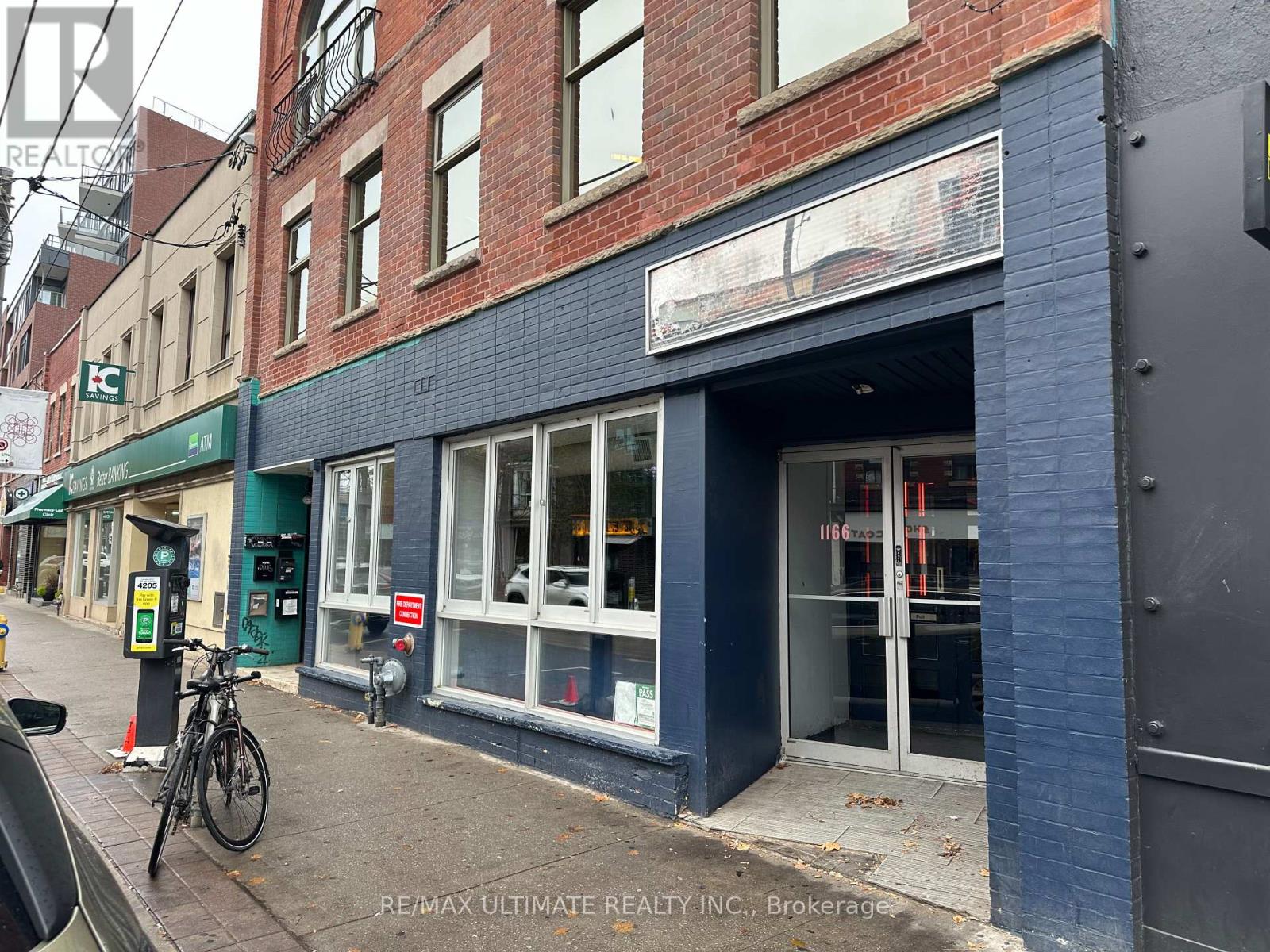 MLS® listing #29011773 for sale located at 1166 DUNDAS STREET W