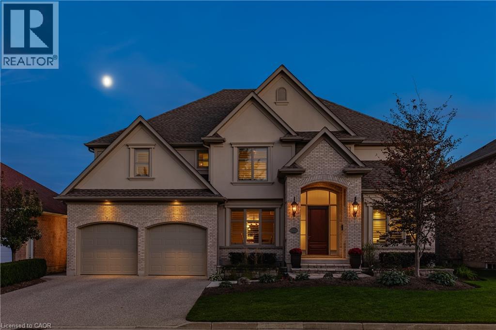MLS® listing #29014331 for sale located at 541 FALCONRIDGE Crescent