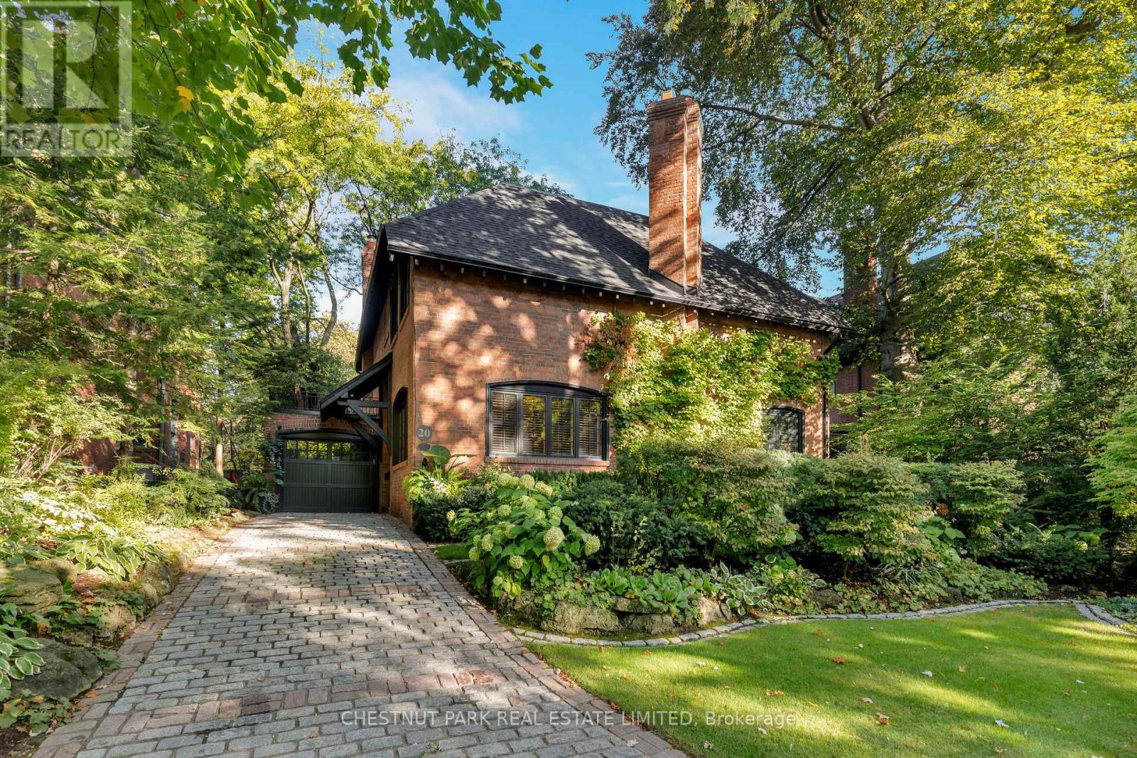 MLS® listing #29015913 for sale located at 20 MCKENZIE AVENUE