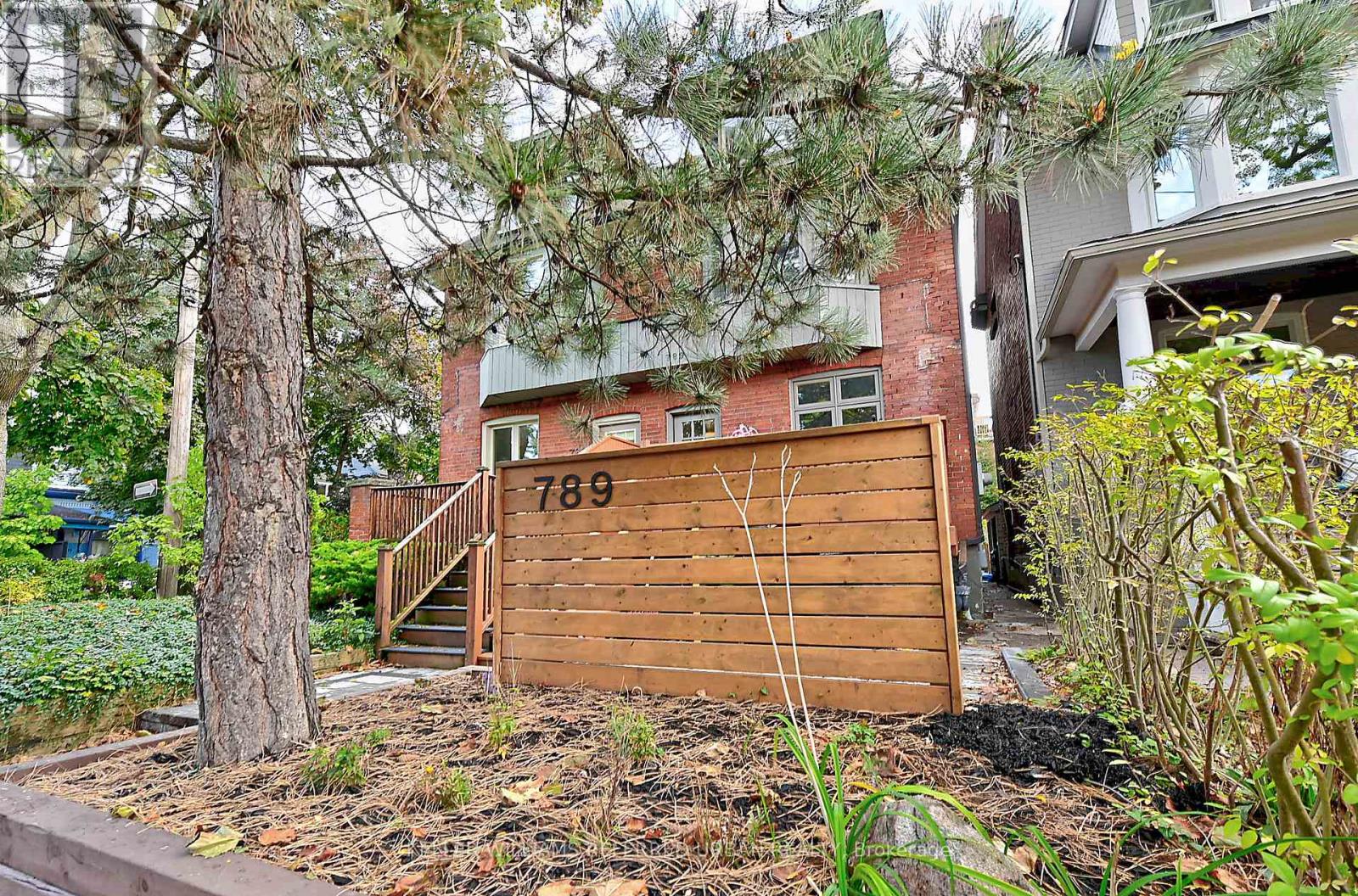 MLS® listing #29018745 for sale located at 789 MARKHAM STREET