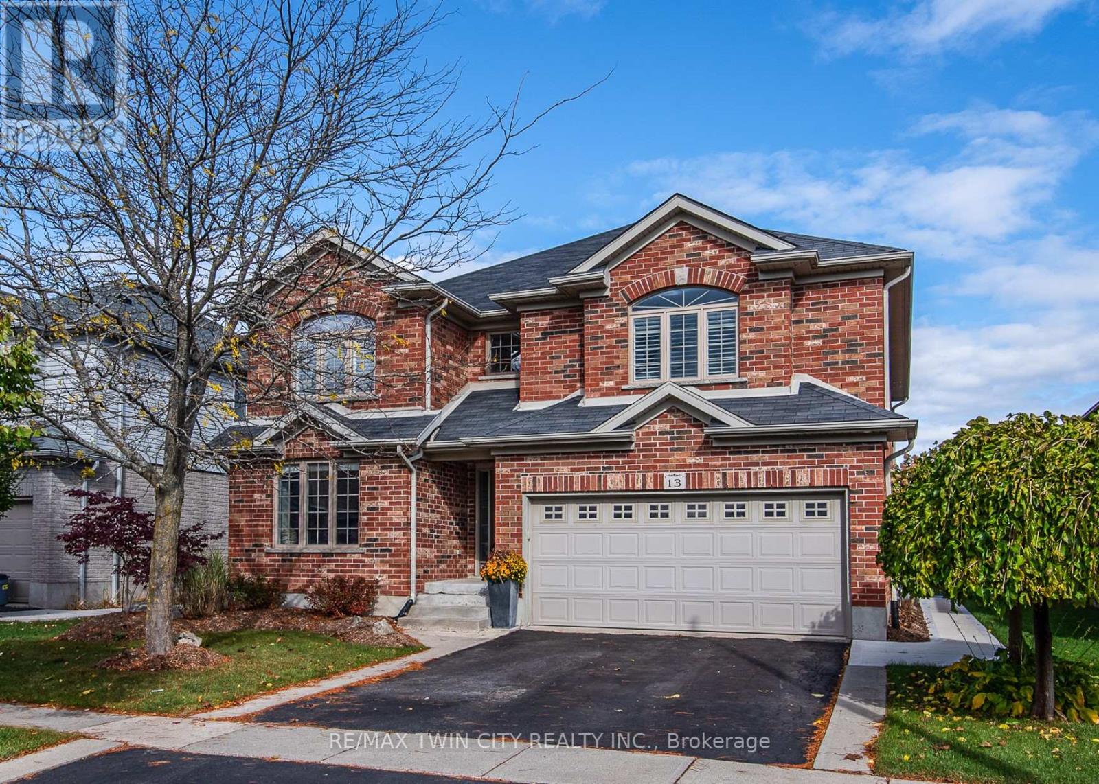 MLS® listing #29019255 for sale located at 13 ERHARDT WAGNER PLACE