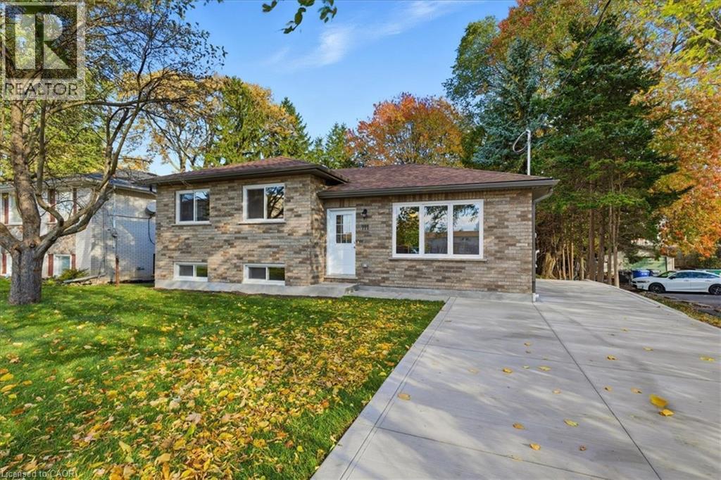 MLS® listing #29019943 for sale located at 111 SECOND Avenue