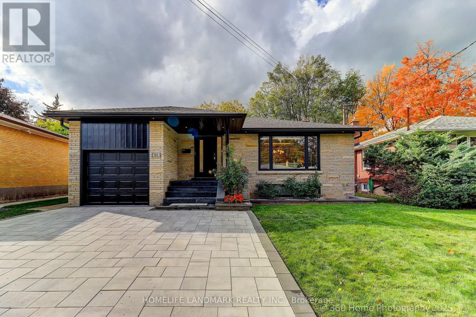 MLS® listing #29022578 for sale located at 24 EVANSTON DRIVE