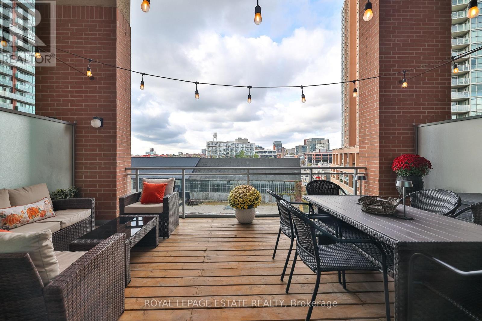 MLS® listing #29023248 for sale located at 414 - 100 WESTERN BATTERY ROAD