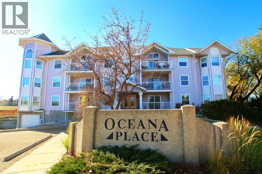 MLS® listing #29028593 for sale located at 106, 5435 Lakeshore Drive