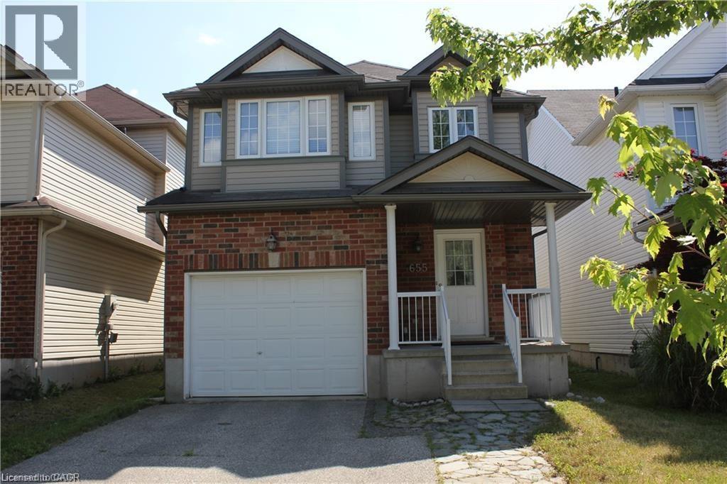 MLS® listing #29028756 for sale located at 655 VIOLET Street