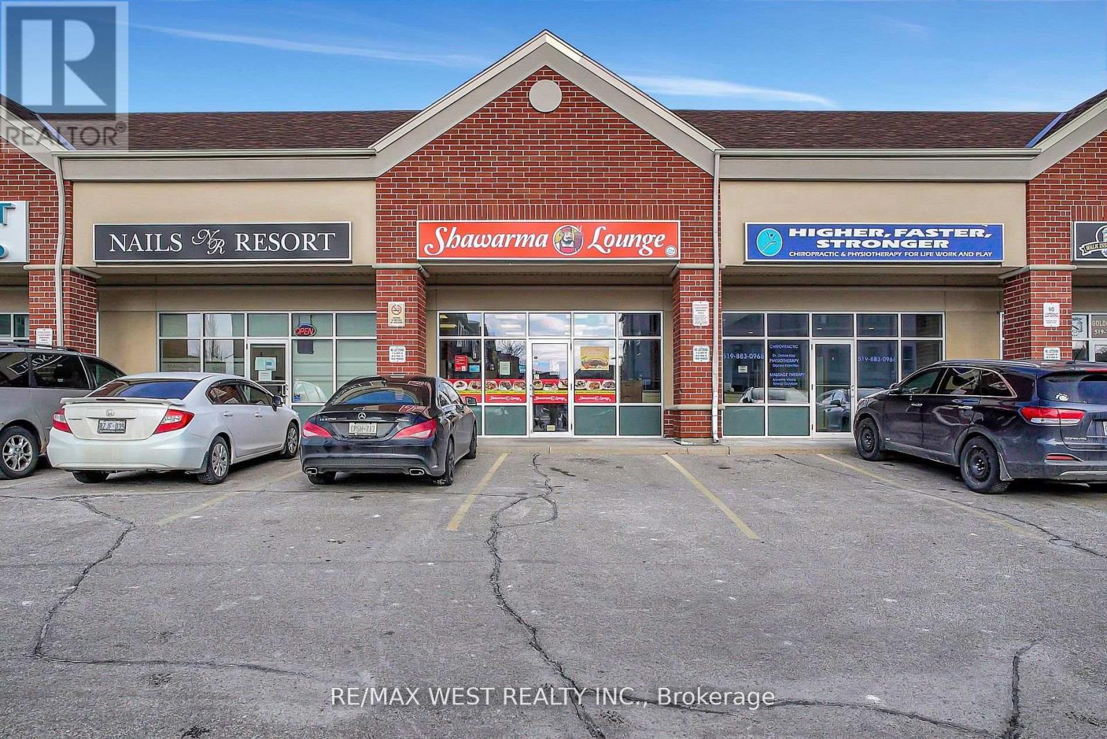 MLS® listing #29029860 for sale located at D - 645 LAURELWOOD DRIVE