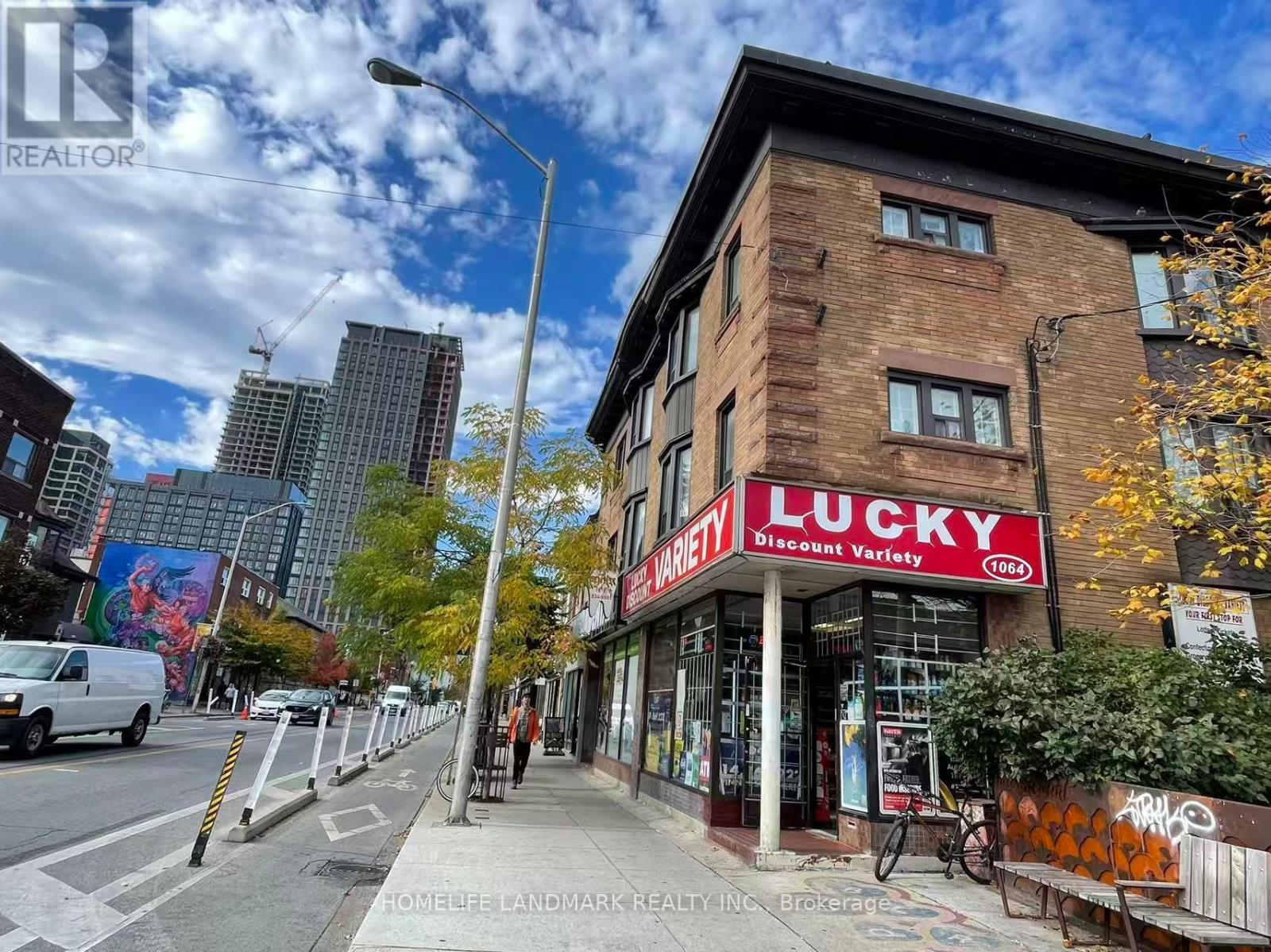 MLS® listing #29031095 for sale located at 1064 BLOOR STREET W