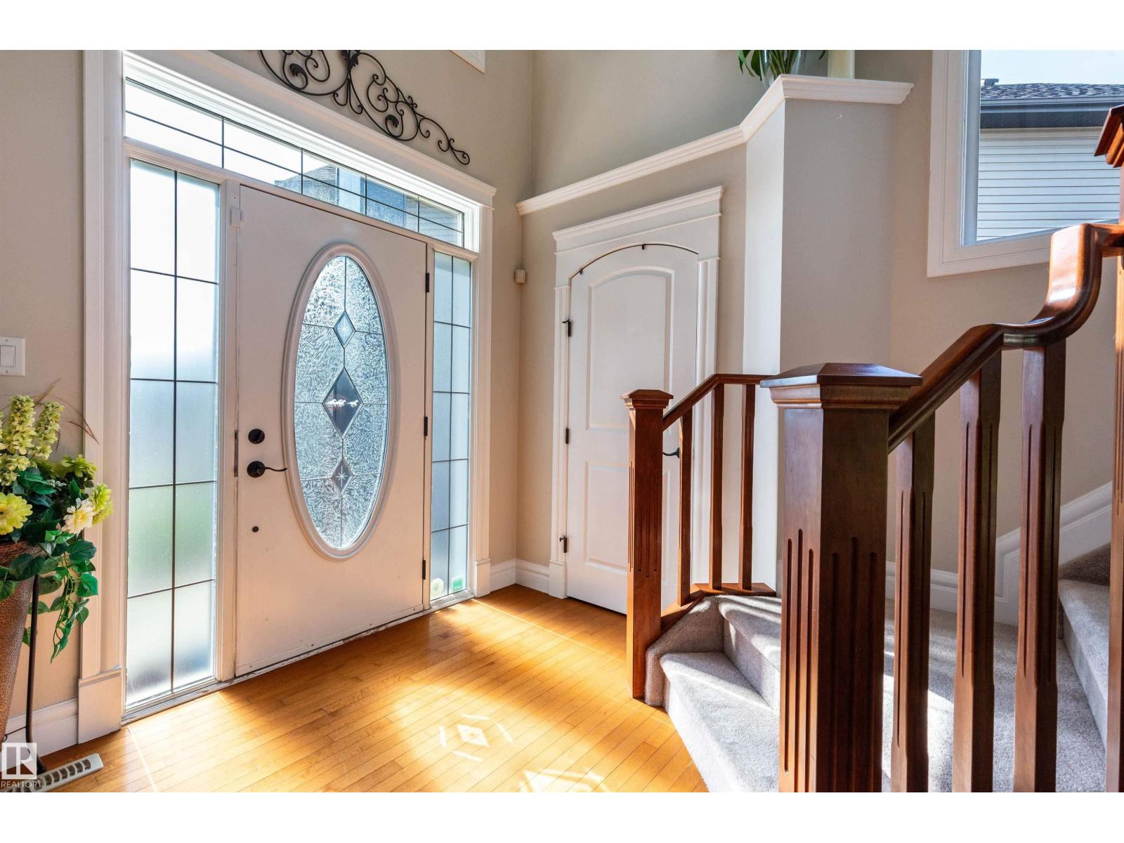 MLS® listing #29031153 for sale located at 4224 157 AV NW