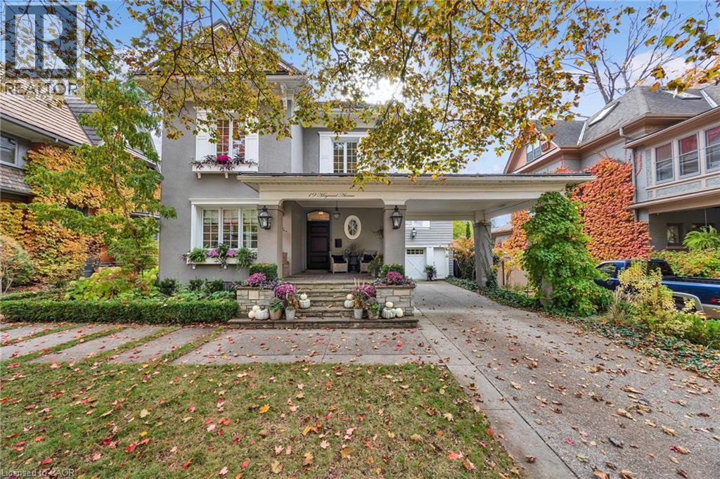 MLS® listing #29041167 for sale located at 19 MAYNARD Avenue