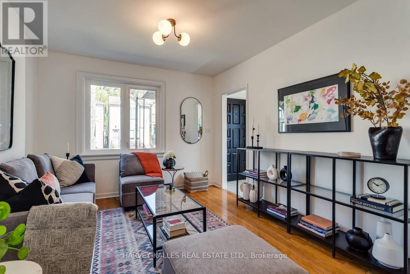 MLS® listing #29043801 for sale located at 7 MULBERRY CRESCENT