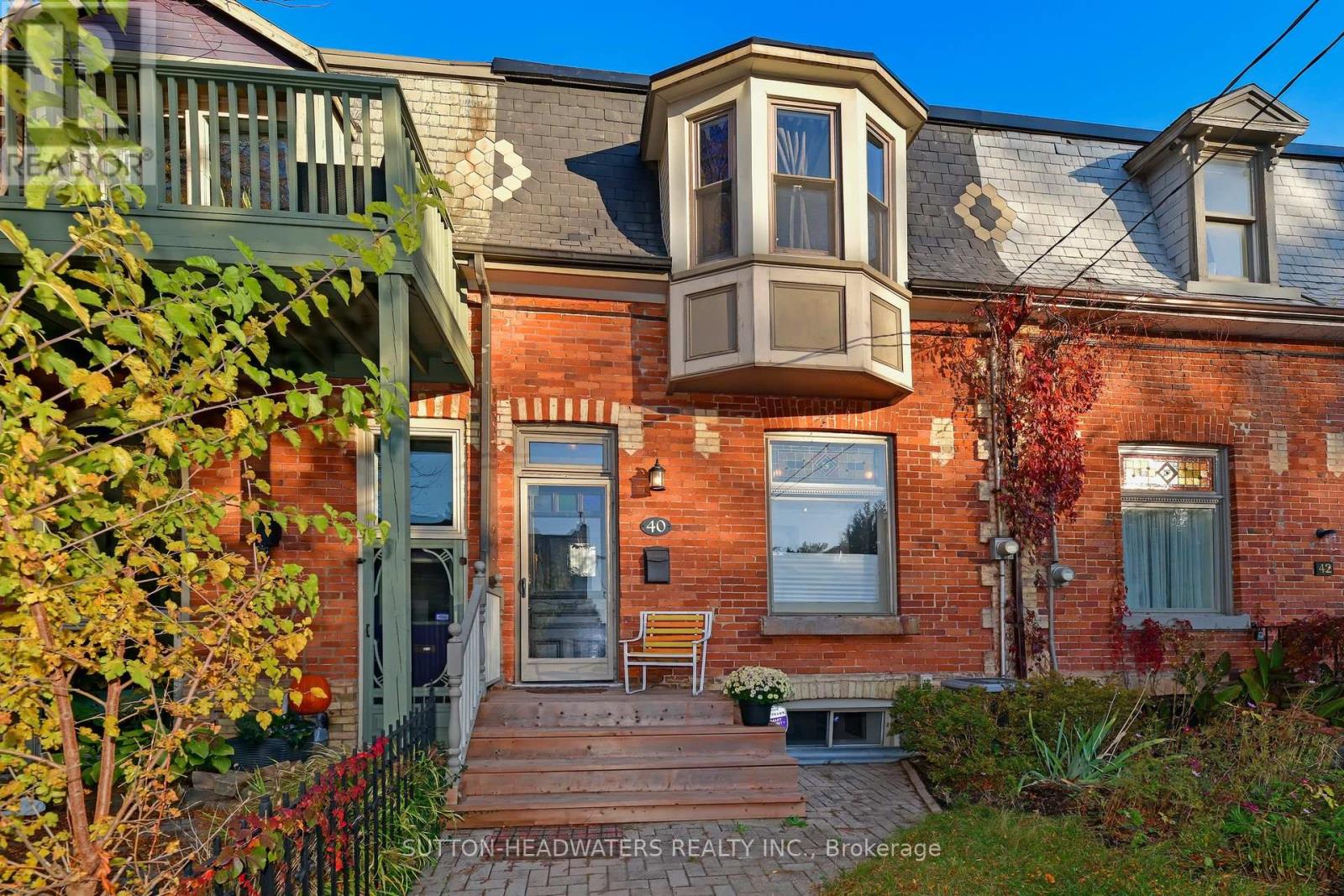 MLS® listing #29050196 for sale located at 40 GENEVA AVENUE