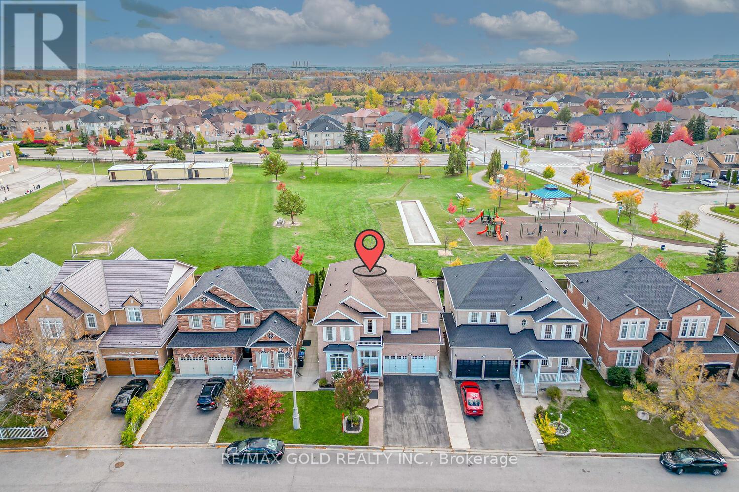 MLS® listing #29051760 for sale located at 23 YELLOW PINE ROAD