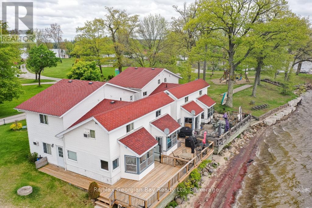 MLS® listing #29056594 for sale located at BEACH CHALET #3 - 1230 GRANDVIEW LODGE ROAD