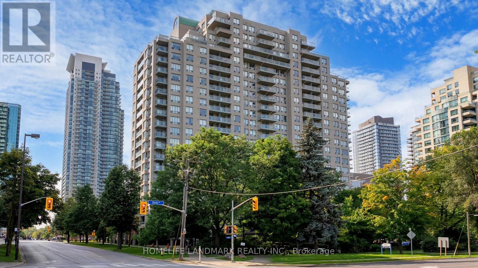 MLS® listing #29057805 for sale located at 1103 - 28 EMPRESS AVENUE