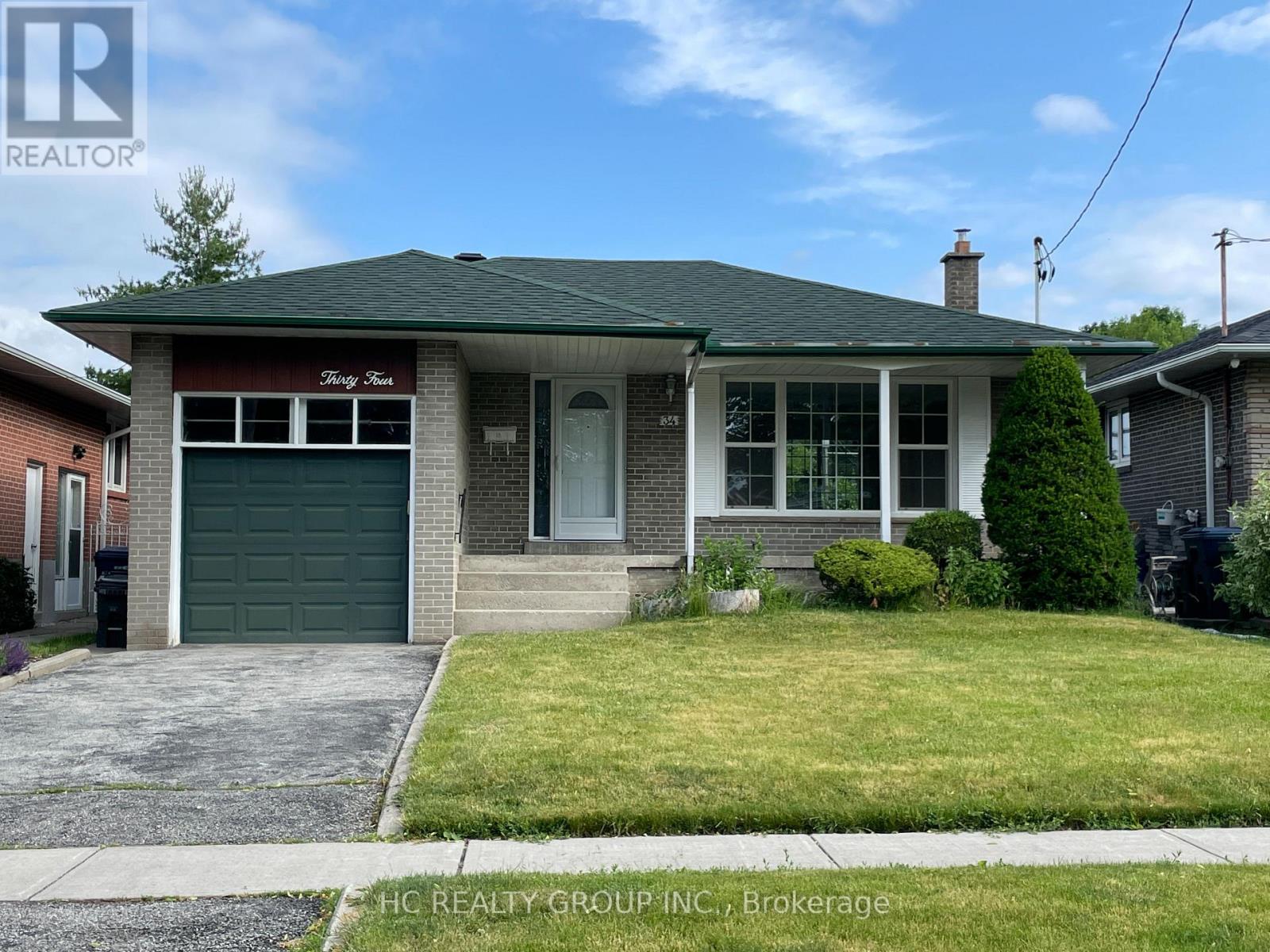 MLS® listing #29057808 for sale located at (BASEMENT) - 34 BIRCHARD STREET