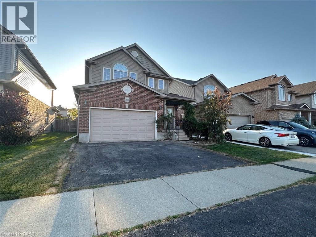 MLS® listing #29057905 for sale located at 1353 OLD ZELLER Drive