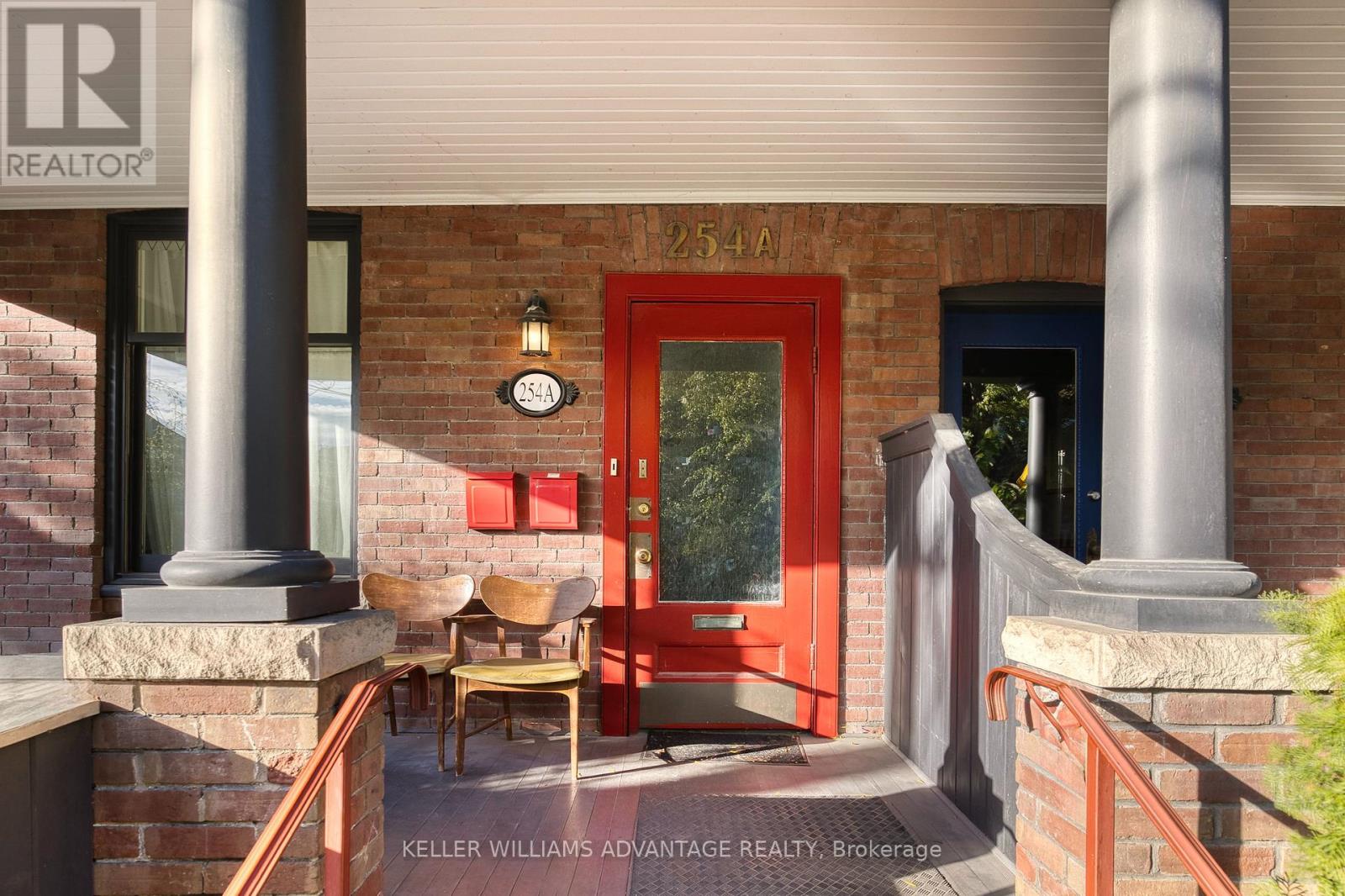 MLS® listing #29061809 for sale located at 254A CARLTON STREET