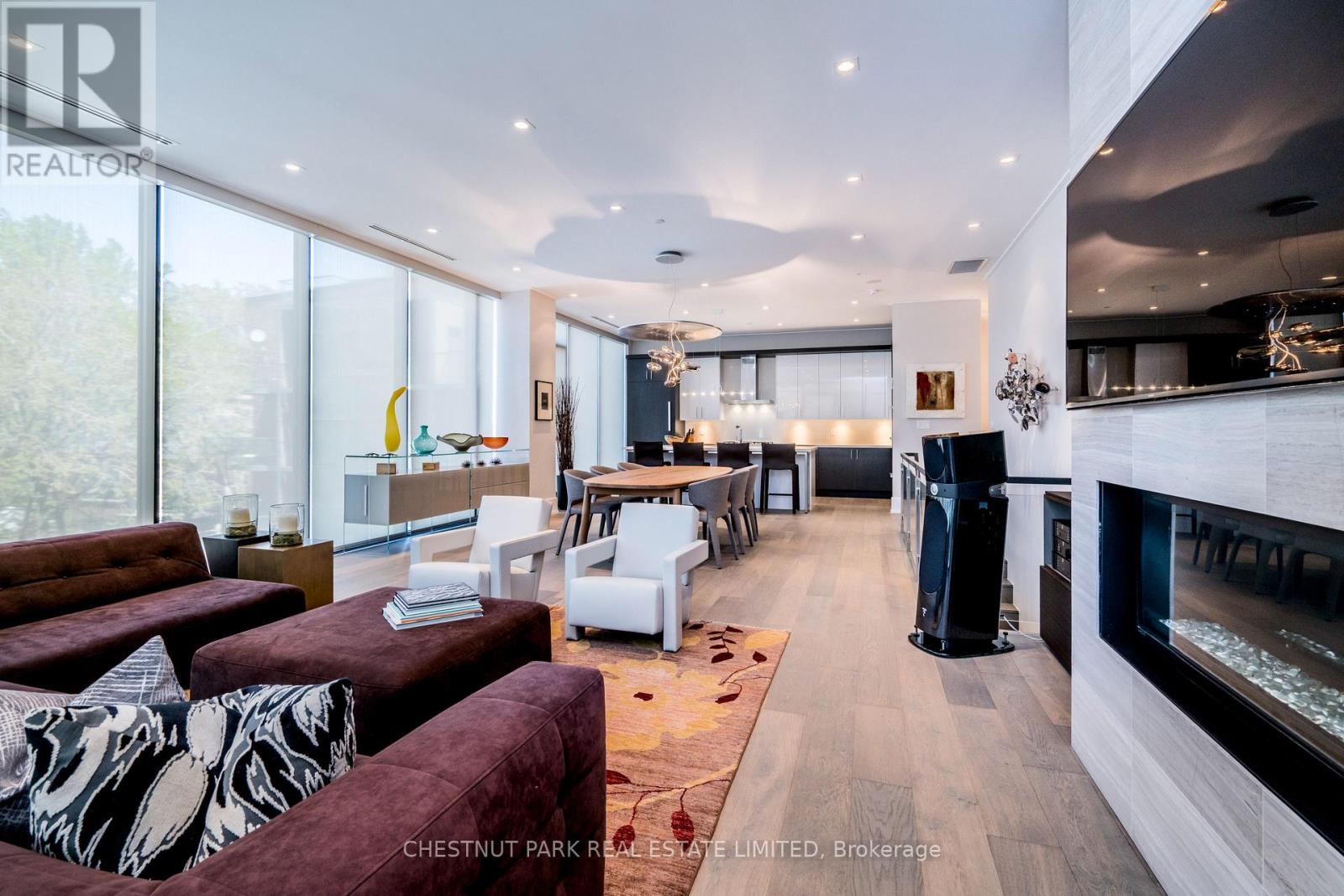 MLS® listing #29062944 for sale located at 3G - 36 HAZELTON AVENUE