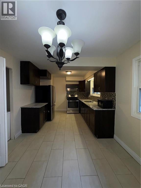 MLS® listing #29064593 for sale located at 105 WESTMOUNT Road E