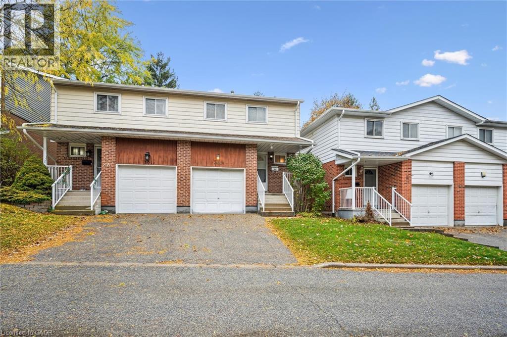 MLS® listing #29065707 for sale located at 301 BLUEVALE Street N Unit# E