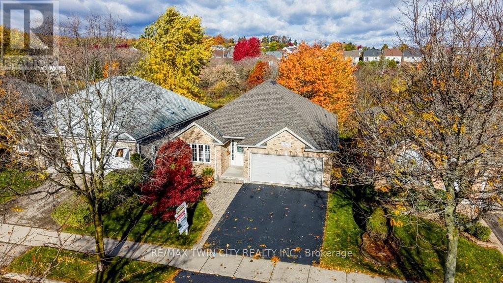 MLS® listing #29070636 for sale located at 670 SALZBURG DRIVE