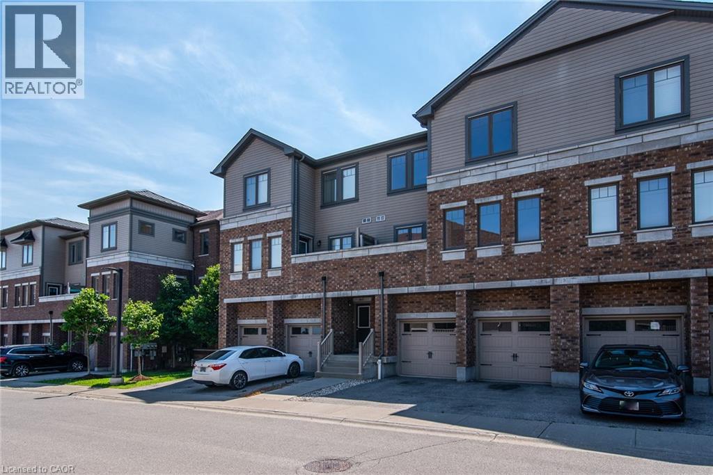 MLS® listing #29079139 for sale located at 70 WILLOWRUN Drive Unit# H3