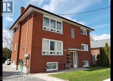MLS® listing #29079141 for sale located at 468 OTTAWA Street S Unit# C